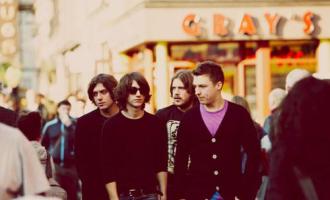 arctic-monkeys2011.jpg