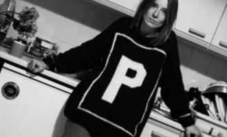 beth-gibbons-with-portishead-sweat-605x350.jpg