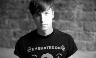 c2ae-yann-stofer-mondkopf-11-bw.jpg