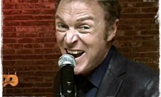 christophe-Hondelatte-chante.jpg