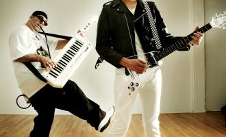 chromeo0406.jpg