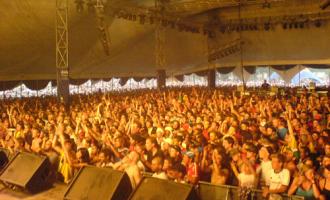 crowd-at-dour-festival.jpg