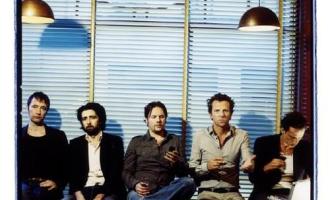 dEUS_Photo_by_Steve_Gullick.jpg