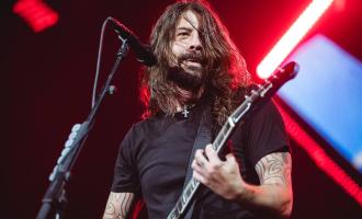 dave-grohl-par-trish-badger.jpg