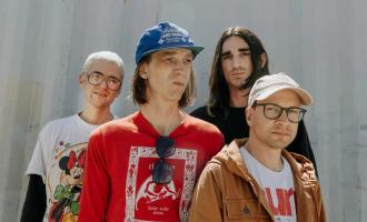 diiv-announced-for-end-of-the-road-festival-2025-v0-JM5QGZVBw50LfK_DfUZRc6PE7SsH33IfHJ8XA2NQaMs_jpg.jpg