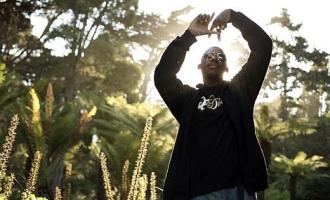 flyinglotus.jpg