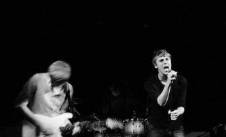 girl-band-live1.jpg
