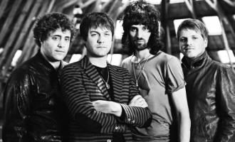 img_kasabian_2011.jpg
