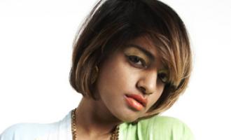 mia_kala_L80509.jpg