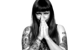 miss-kittin_by_phrank-3.jpg
