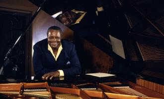 oscar_peterson_1994.jpg