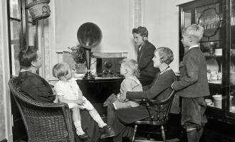 radio-1925.jpg