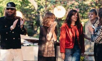 sebastien-tellier-angele-charlotte-casiraghi-juliette-armanet-vanessa-paradis.jpg